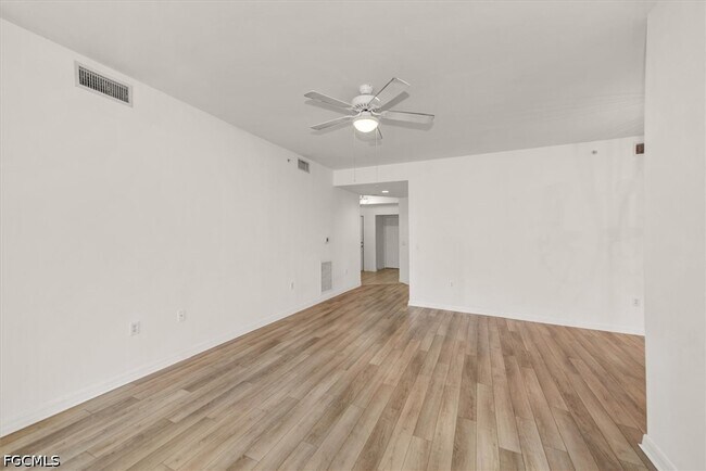 Foto del edificio - 11640 Marino Ct