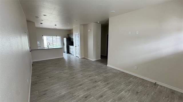 Building Photo - 502 W Sanger St