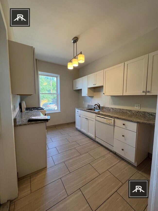 Photo - 5 bedroom in Allston MA 02134 Apartment