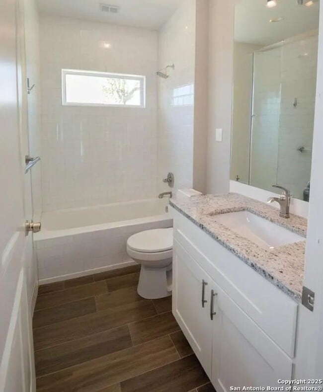 Building Photo - 418 Cimarron