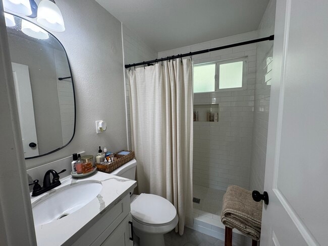 Bathroom #2 - 2423 Lennox St