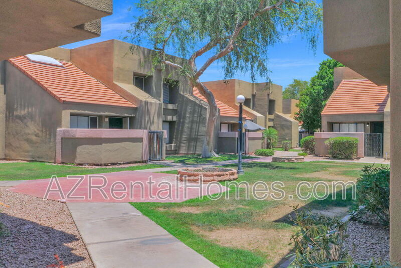 Photo - 1432 W Emerald Ave
