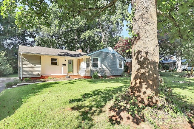 Building Photo - 228 Seneca Pl