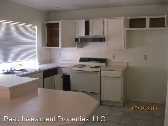 Building Photo - 3 br, 2.5 bath House - 3920 EAST GAIL DR