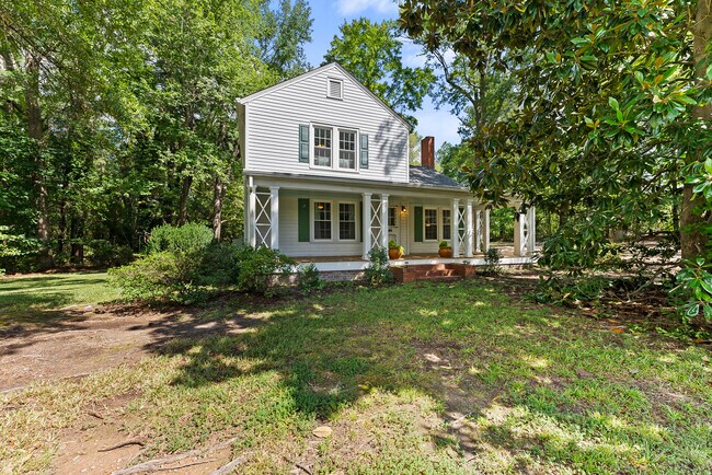 Building Photo - 4017 Wake Forest Rd