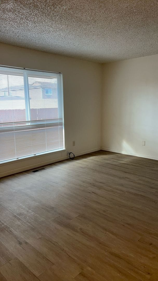 Building Photo - ONLY $1,395 PER MONTH FOR THIS REMODELED 3 BEDROOM, 1.5 BATHROOM UNIT LOCATED IN FALLON