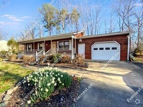 Building Photo - 13408 Wilderness Park Dr