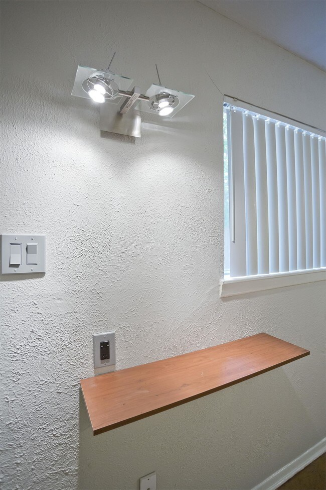 Foto del edificio - 804 N Locust St