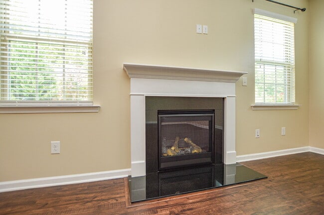 Building Photo - 2037 Ice Lake Ct