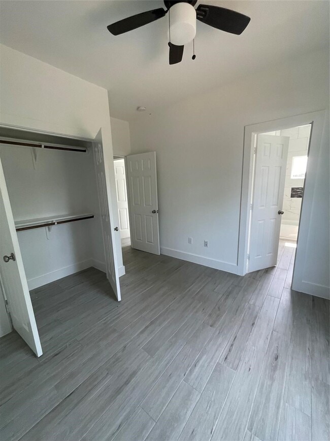Building Photo - 8305 Prairie View Dr