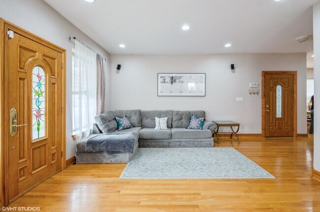 Foto del edificio - 3220 W Cortez St