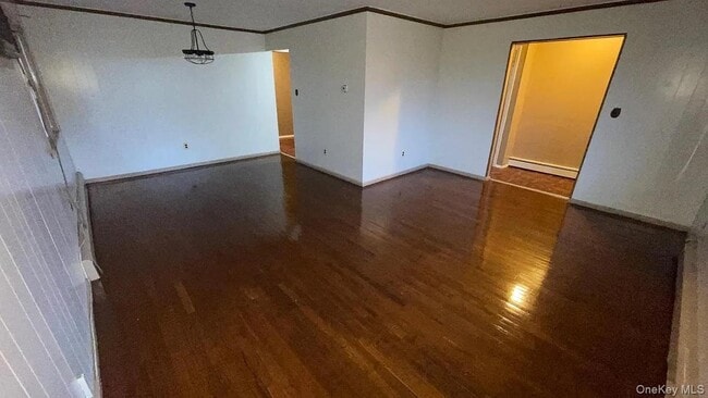 Building Photo - 16 Garfield Ave