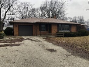 Building Photo - 3158 IN-236