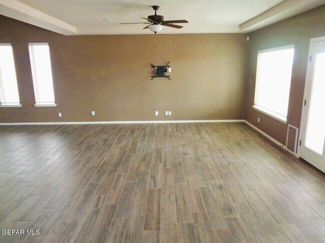 Foto del edificio - 13513 Coldham St