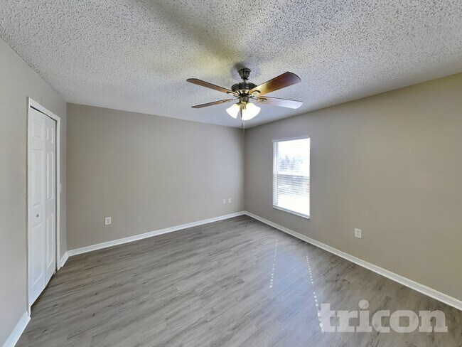 Foto del edificio - 938 Millenbeck Ave