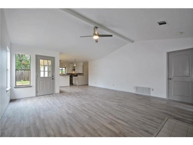 Foto del edificio - 12921 Covington Trail
