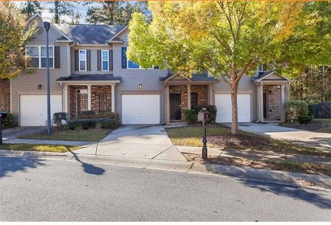 Building Photo - 3401 Thornbridge Dr