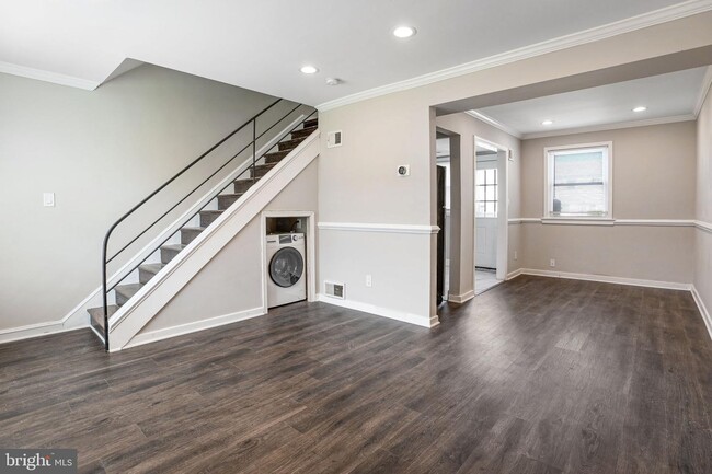 Photo - 3815 28th Ave Apartment