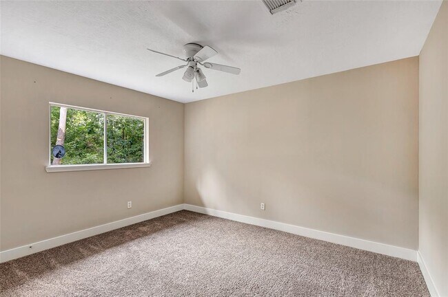 Foto del edificio - 18108 Red Pine Ct