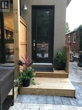 Building Photo - 30 Rhydwen Ave