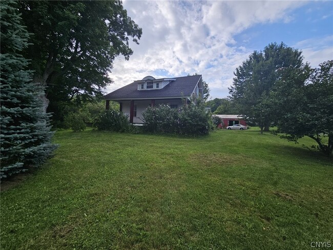 Foto del edificio - 6630 Grimes Rd