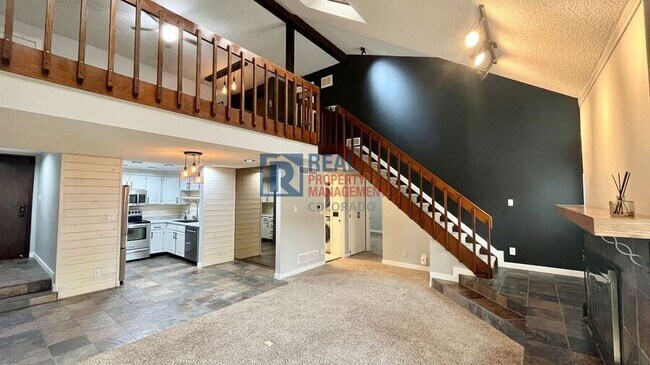 Foto del edificio - 701 Harlan St