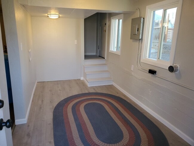 Building Photo - 114 14th St N