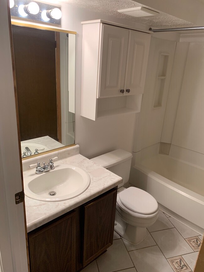 Foto del edificio - 27701 Evergreen Run