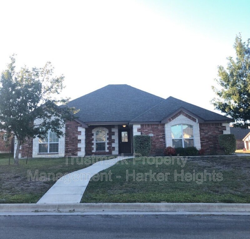 2501 Mugho Dr, Harker Heights, TX 76548 House Rental in Harker