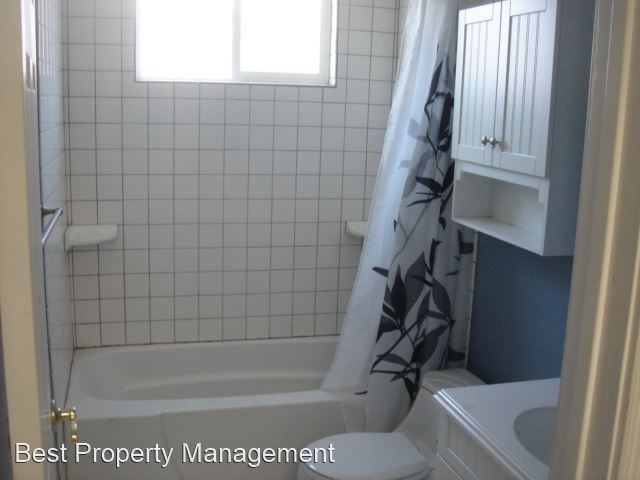 Building Photo - 3 br, 1.5 bath House - 5696 Coral Court