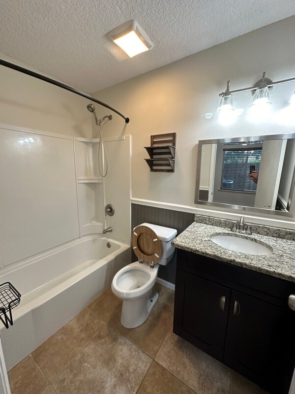 Building Photo - 958 Wynfield Cir