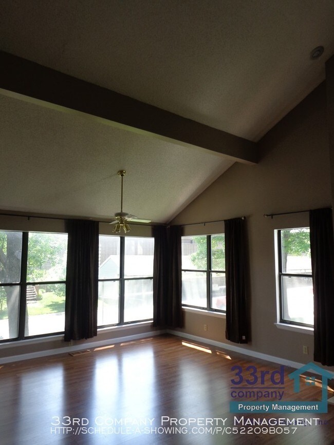 Foto del edificio - 8865 W 106th Terrace