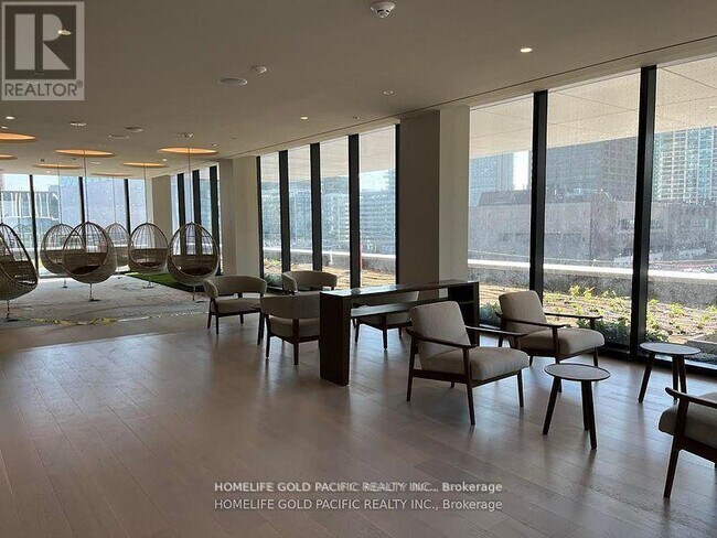 Photo du bâtiment - 55 Cooper St