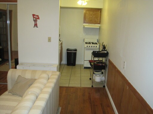 Sala de estar - Chittenden Ave 34 UL