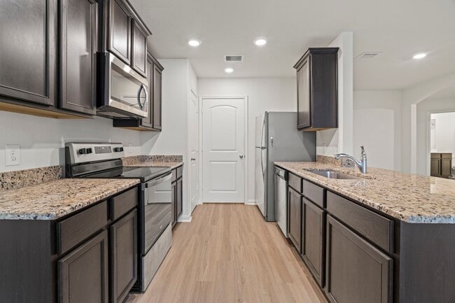 Foto del edificio - 25461 Black Spruce Dr