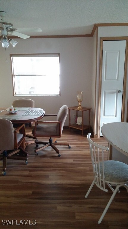 Foto del edificio - 26284 Raleigh Dr