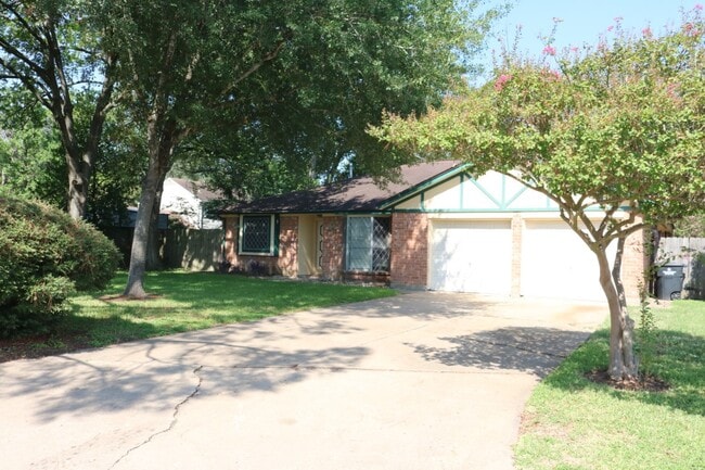 Foto del edificio - 1607 Chilton Ln