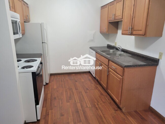 Building Photo - 1711 Northway Dr