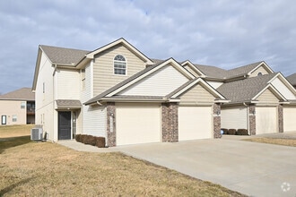 Building Photo - 12342 Fox Creek Dr