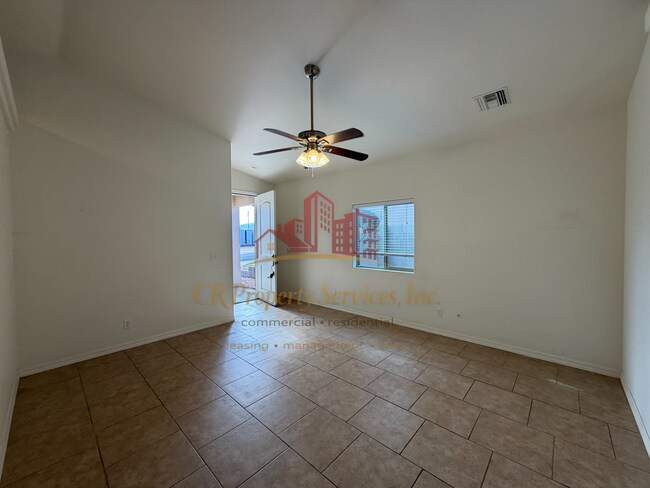 Foto del edificio - 3535 N Adams St