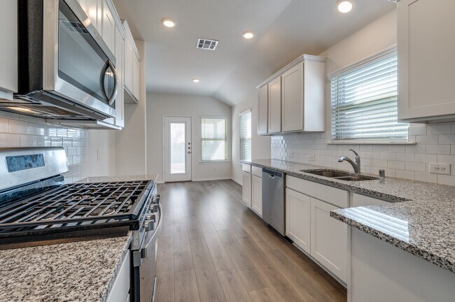 Foto del edificio - 1621 Ferguson Ln