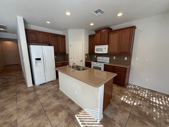 Building Photo - Cozy Home for Rent in Gilbert's Morrison Ranch!!