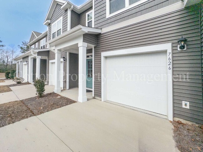 Photo - 7626 Knightbell Cir Townhome