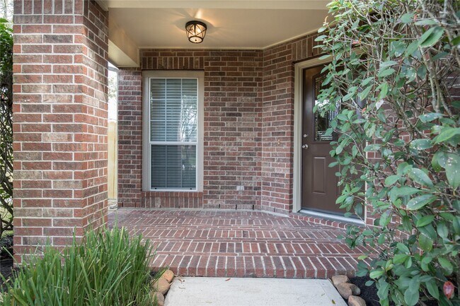 Foto del edificio - 416 Laddingford Ln