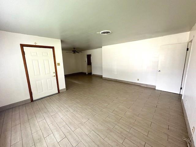 Foto del edificio - 4516 Cetti St