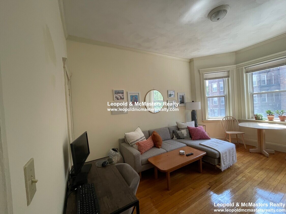 100 Peterborough St, Boston, MA 02215 Apartments in Boston, MA