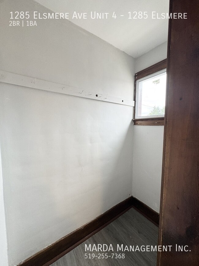 Photo du bâtiment - SPACIOUS 2 BED/1 BATH UNIT IN WALKERVILLE + HYDRO