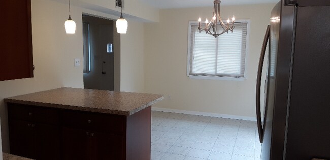 Foto del edificio - 1562 Malibu Pl