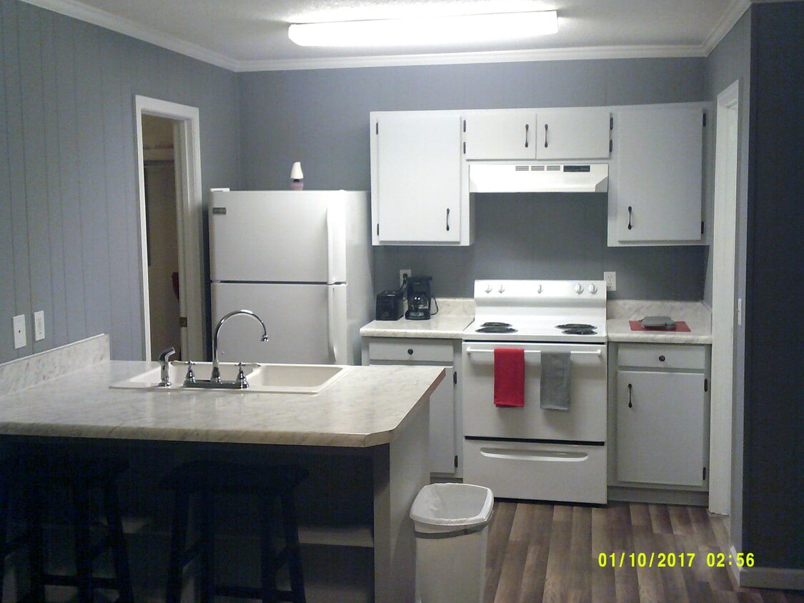 197 Hughes St Unit 21, Seneca, SC 29672 Apartments in Seneca, SC