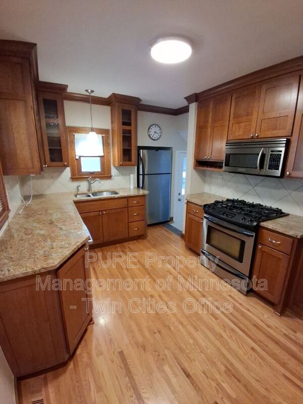 Primary Photo - 5312 Elliot Ave
